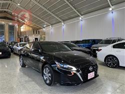 نيسان ألتيما